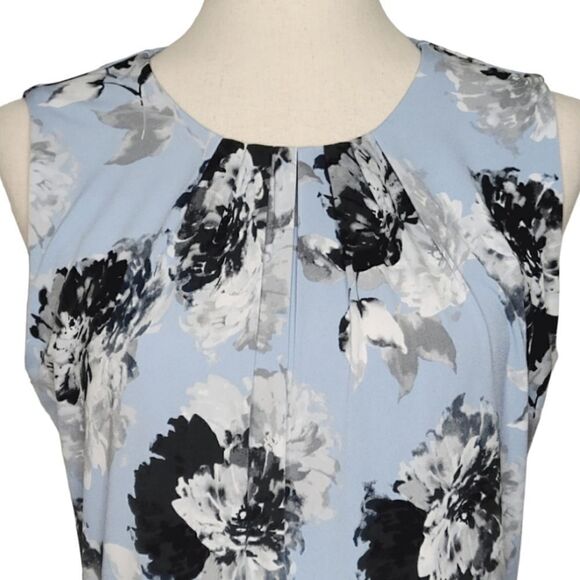Calvin Klein Blue Floral Pleated Neck Keyhole Closure Sleeveless Blouse Size SP - Picture 5 of 7